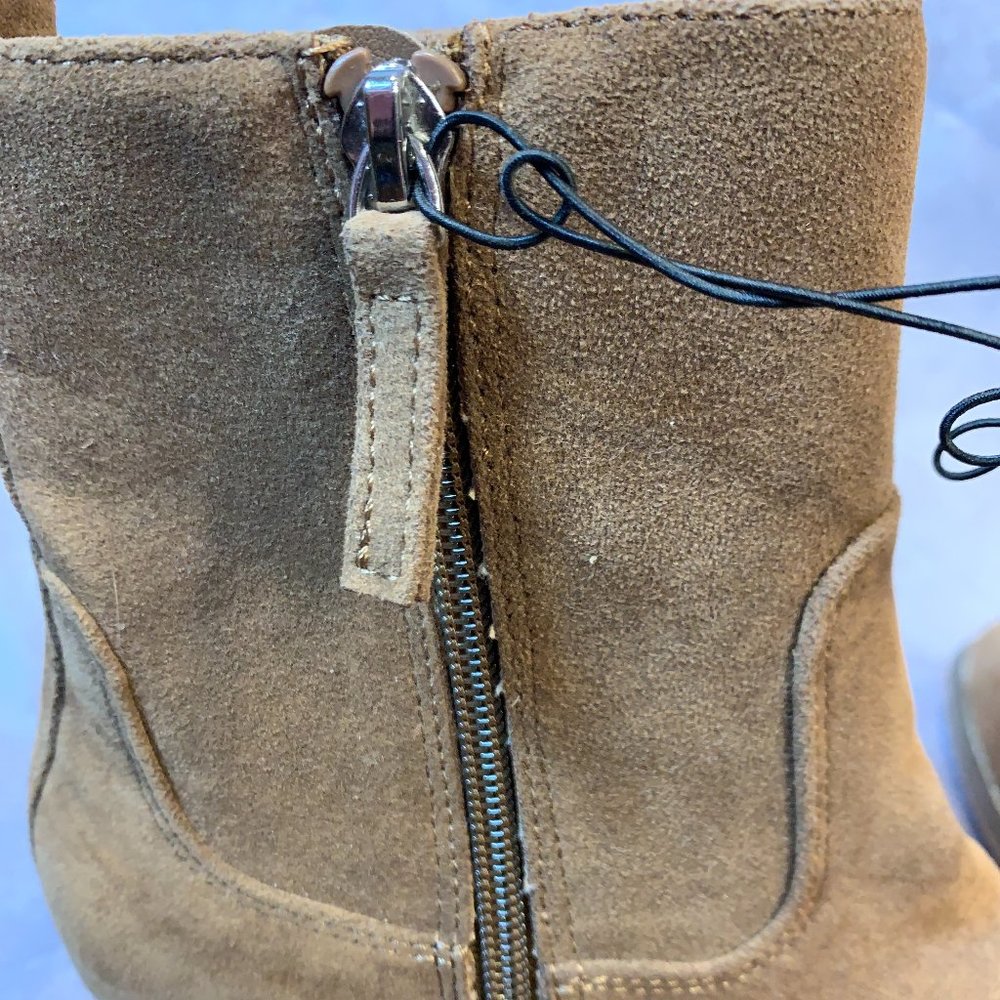 NWT Woman's Universal Thread Solita Faux Suede Cowboy Booties - Picture 13 of 14
